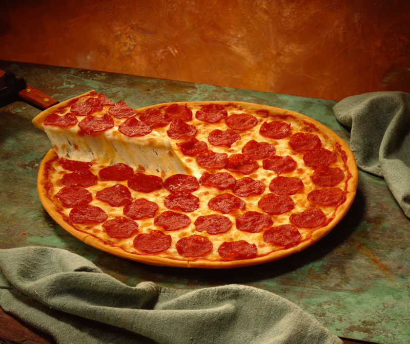 photo of pepperoni pizza
