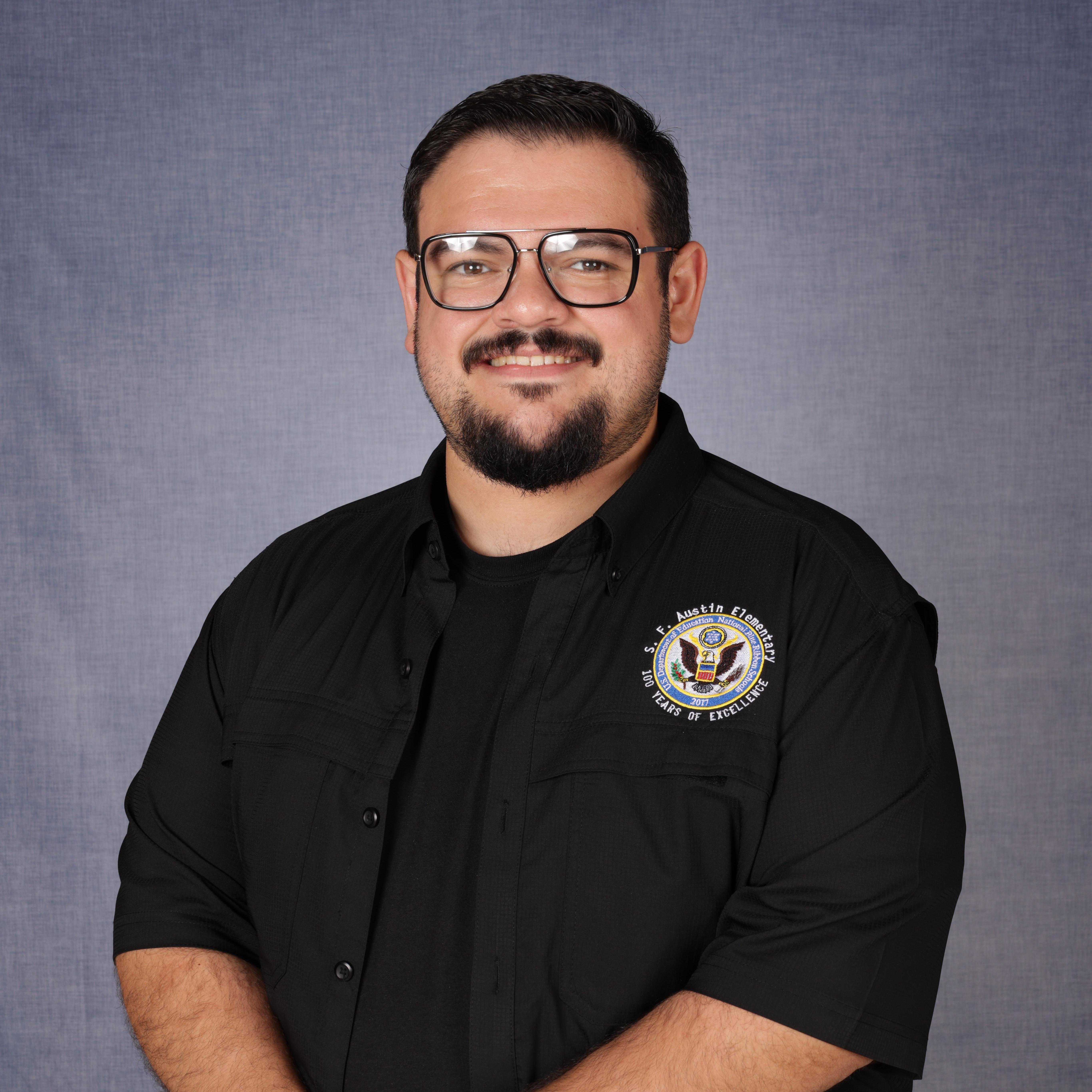 JulianHernandez's Profile Photo