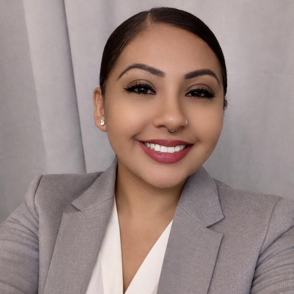 ElizabethJimenez's Profile Photo