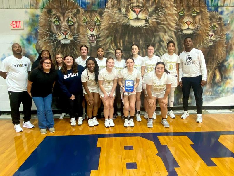 Lady Bulldogs Place 2nd Blooming Grove Tournament Featured Photo