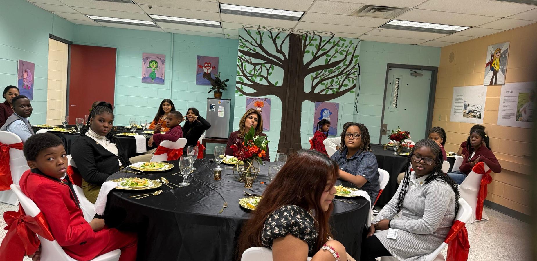 Student Leaders Fine Dining Experience