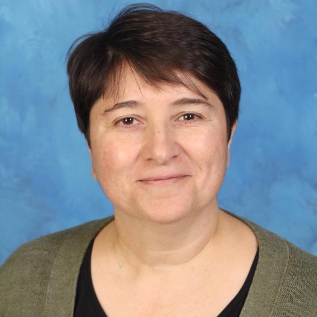 IsabelSena's Profile Photo