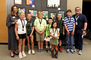 Mountain Valley Elementary artists for fall art show