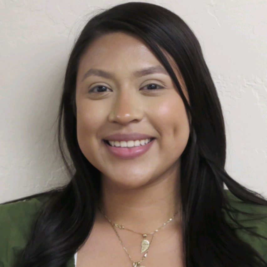 YanaLara Castro's Profile Photo