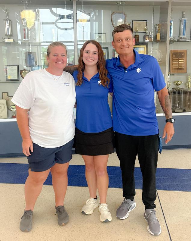 SH Senior Competes at Golf State