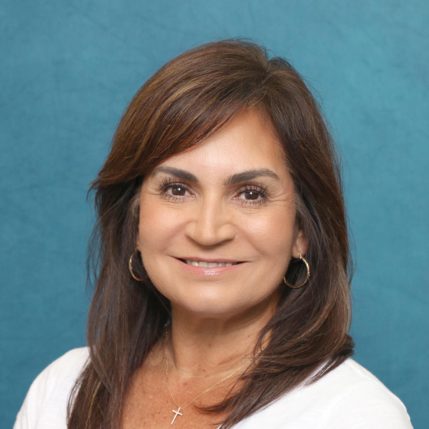 LisaYbarra's Profile Photo