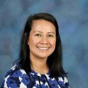 EllieMora's Profile Photo