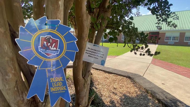 West Lauderdale Elementary Blue Ribbon Campus Marker