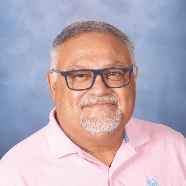 Mr.Alvarenga's Profile Photo