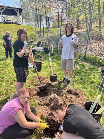 Cornell Students Planting 