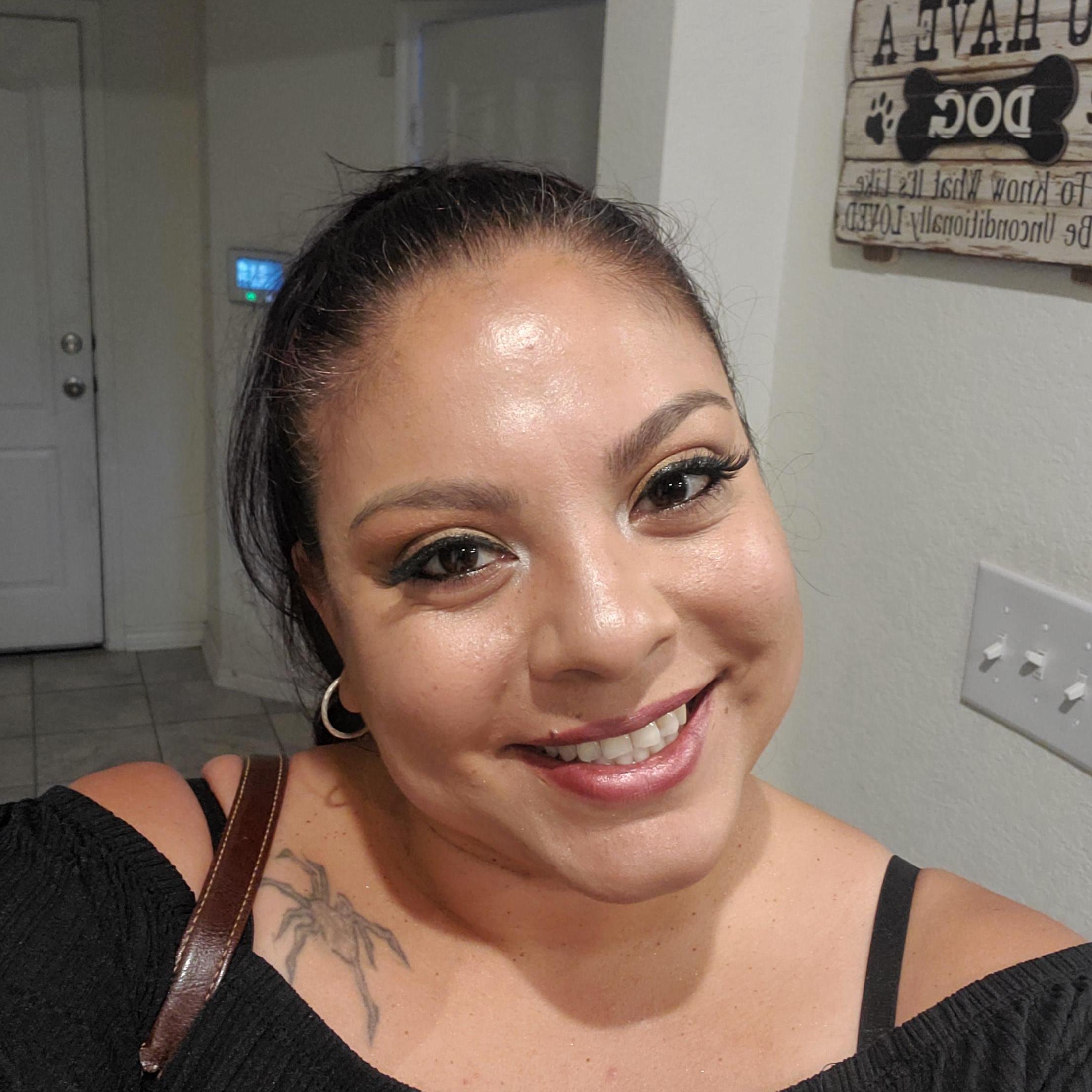 CristalGomez's Profile Photo