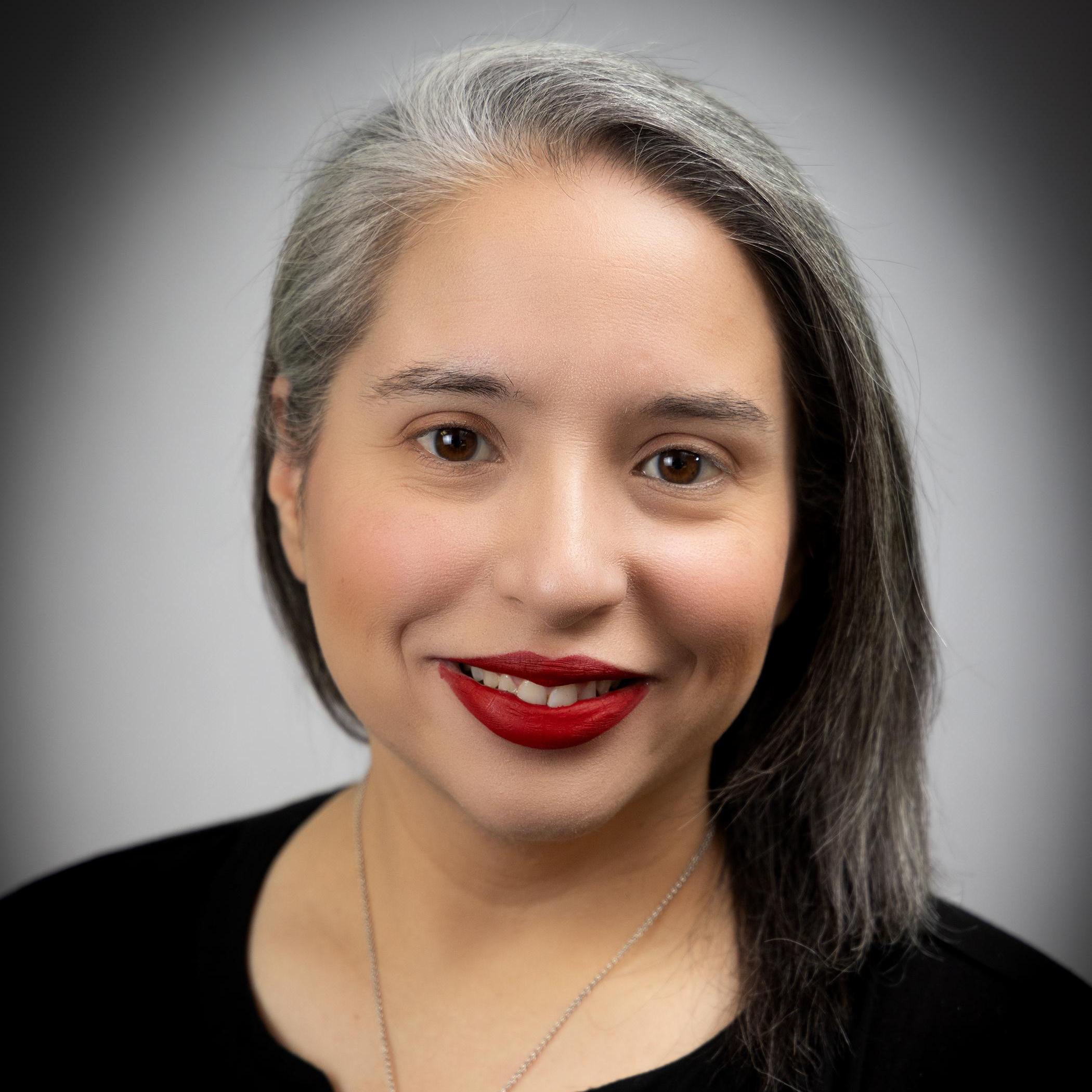 LizMadrigales's Profile Photo