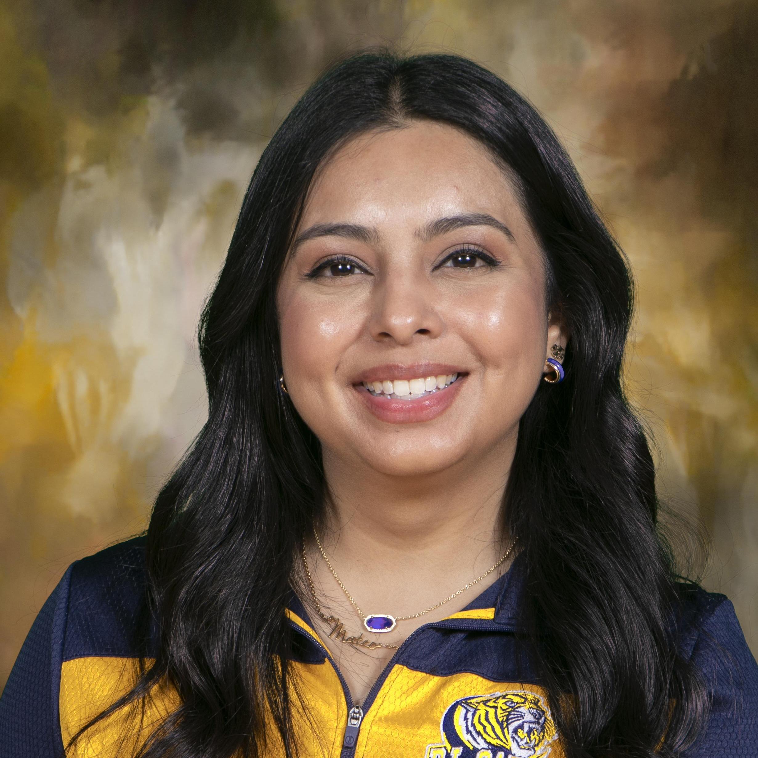 AlejandraGalvan's Profile Photo