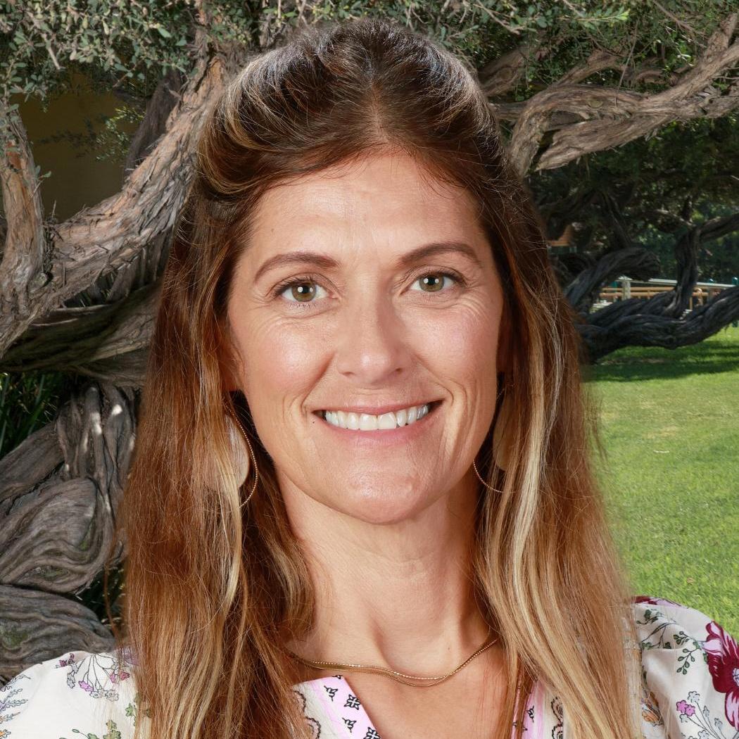 CarrieFairbrother's Profile Photo