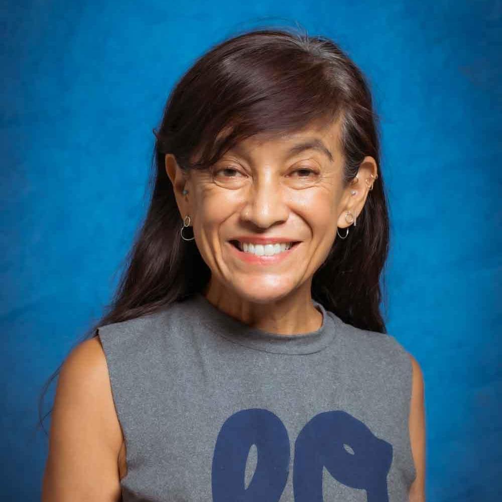 CeciliaRevilla's Profile Photo