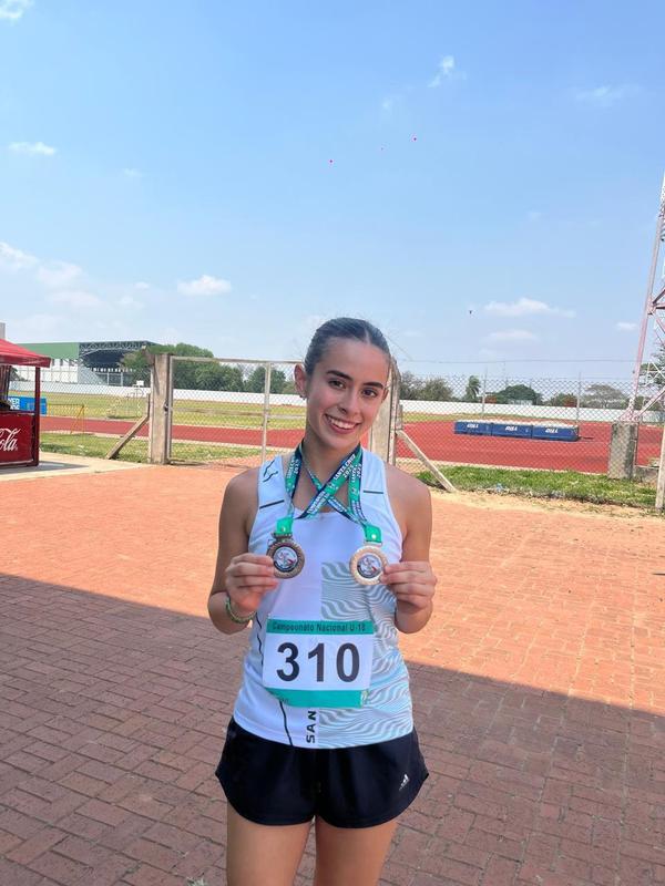 Subcampeona de Atletismo