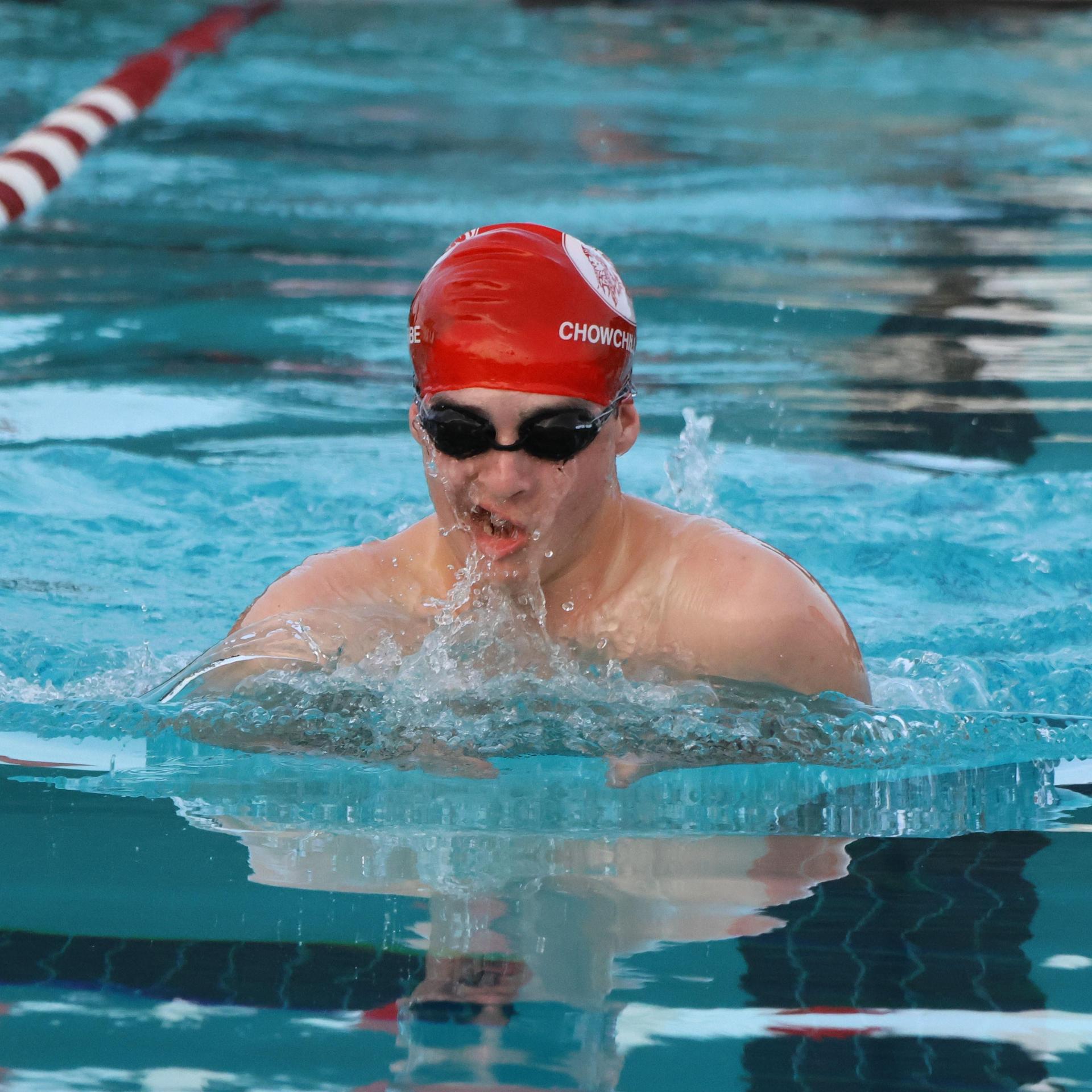 Dyllan Lopez swimming