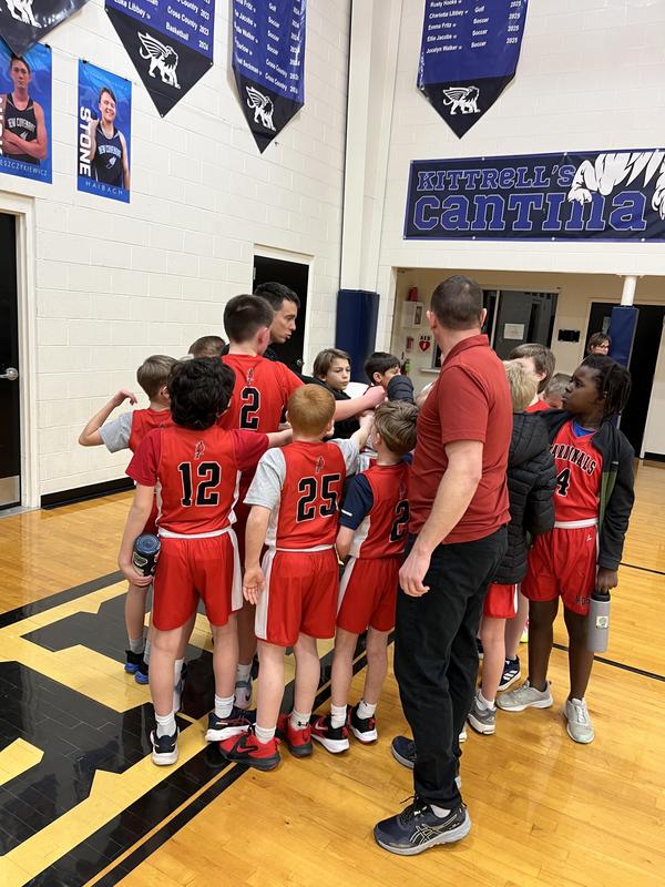 Boys' basketball focused on teamwork and skills building this season.