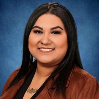 EsmeraldaCisneros's Profile Photo