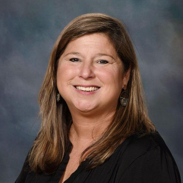 AngelaWisniowski's Profile Photo