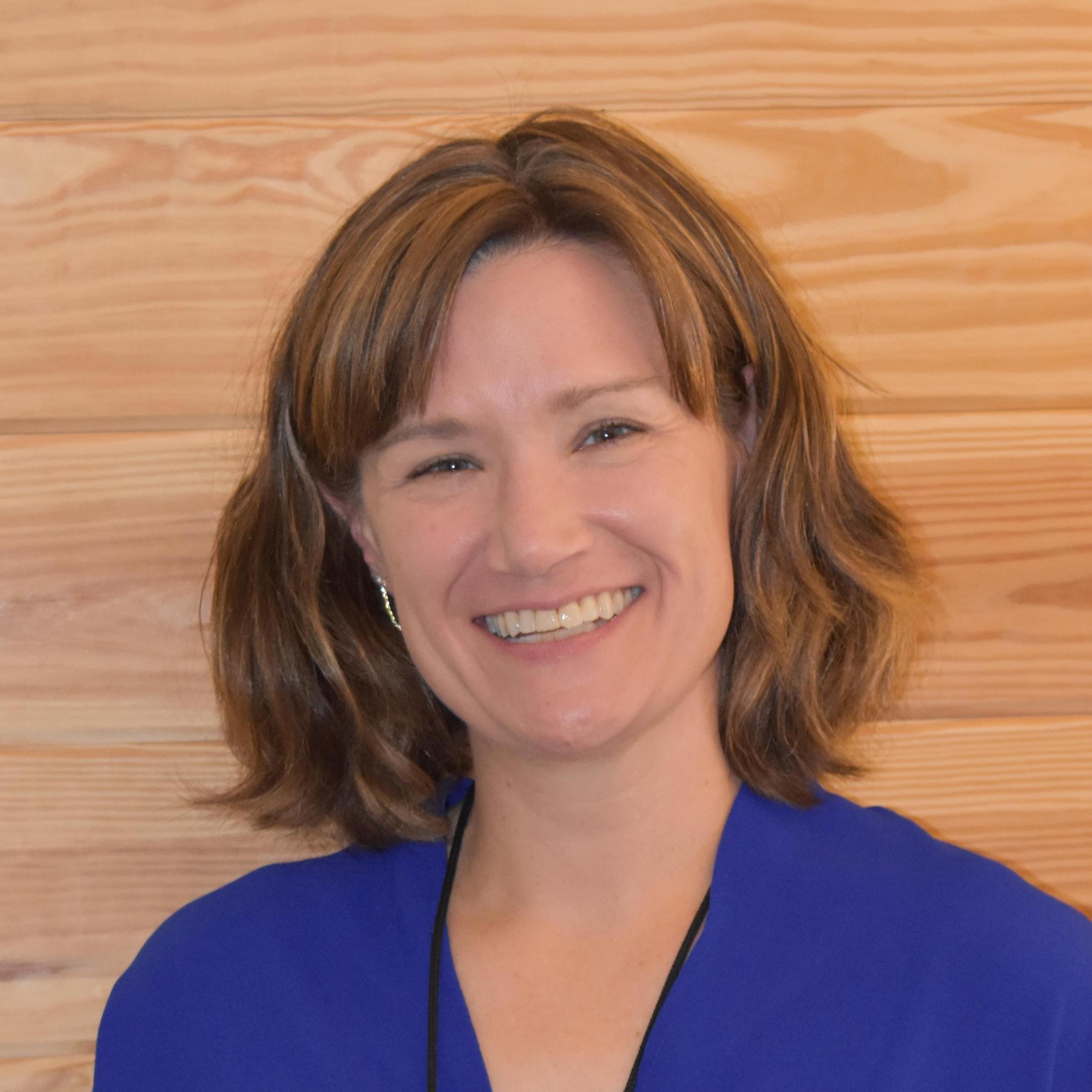 CourtneyBates's Profile Photo