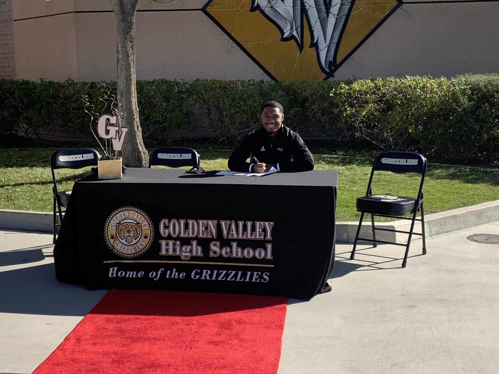 Home Athletics Golden Valley High School