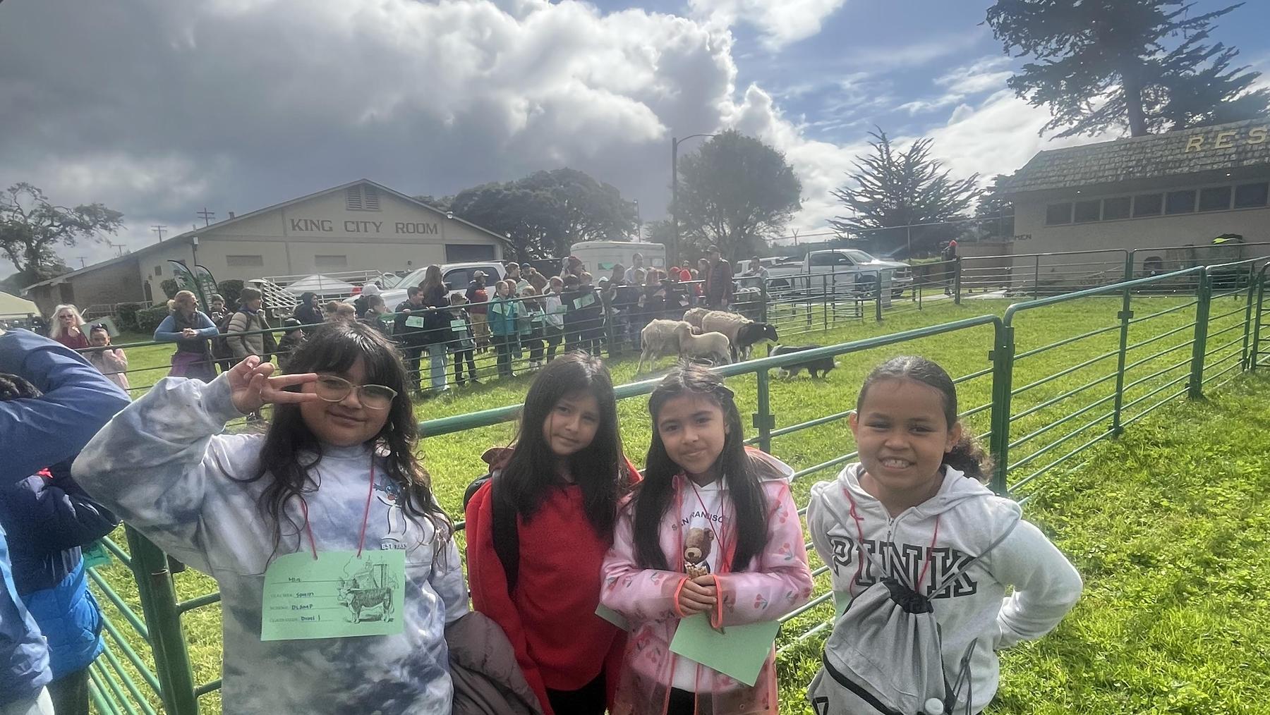 DLAMP students pose for picture during Farm Day field trip