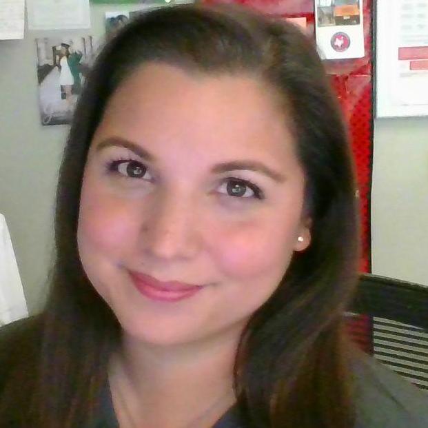 JuliaDe La Garza's Profile Photo