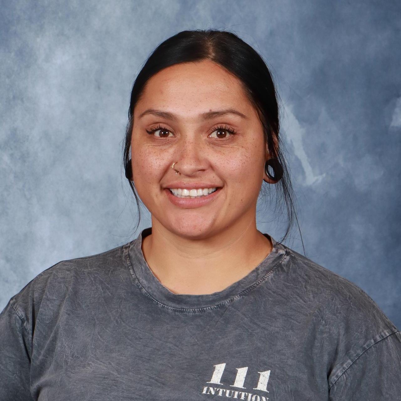 EmaAlvarez's Profile Photo