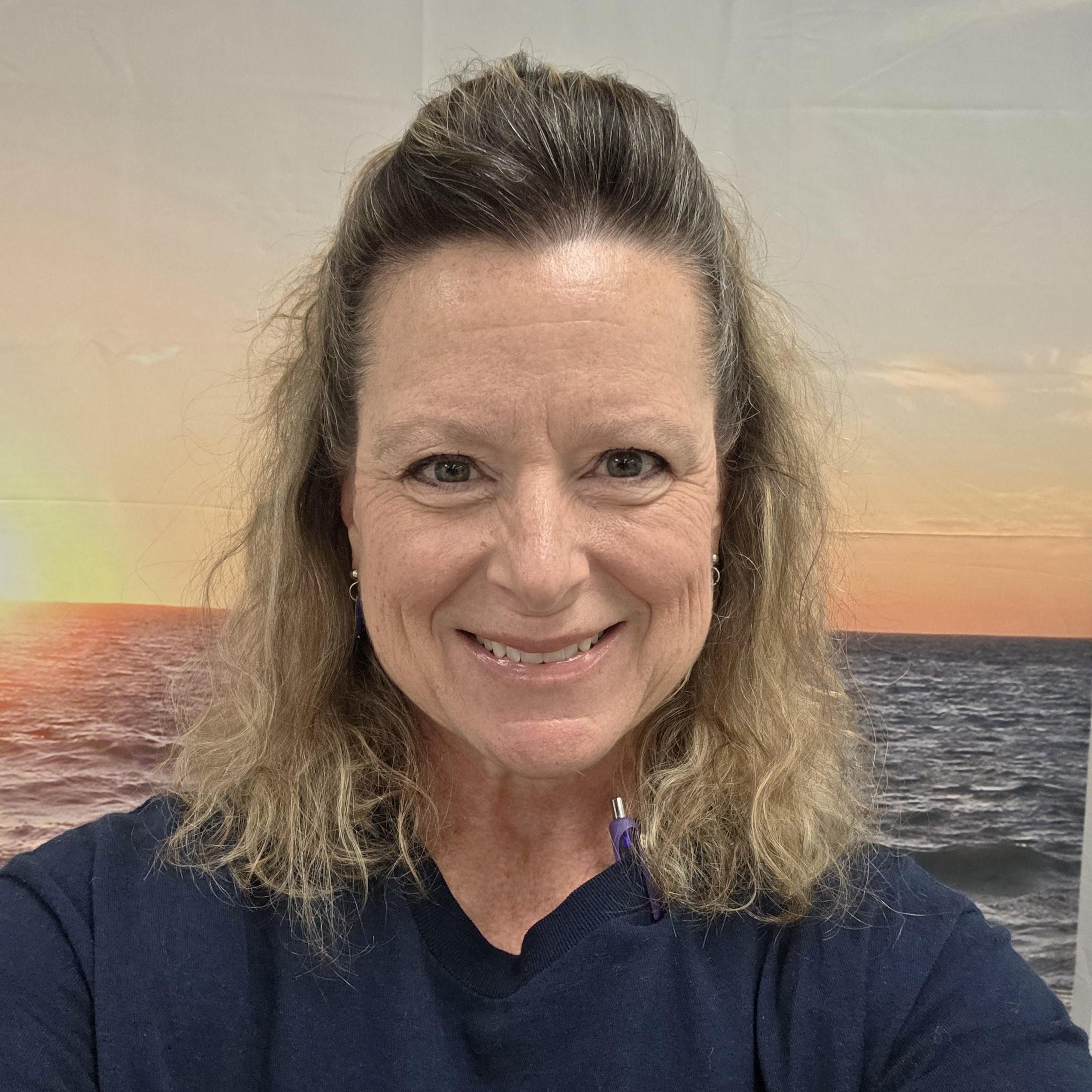 JulieAinsworth's Profile Photo