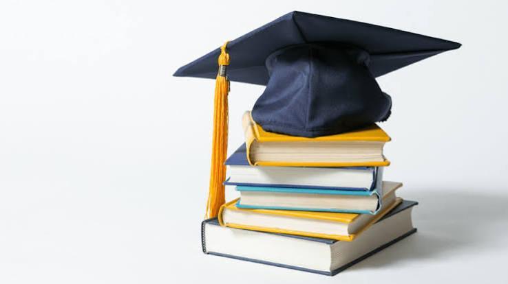 CONVOCATORIA DE BECAS 2026-2027 Featured Photo