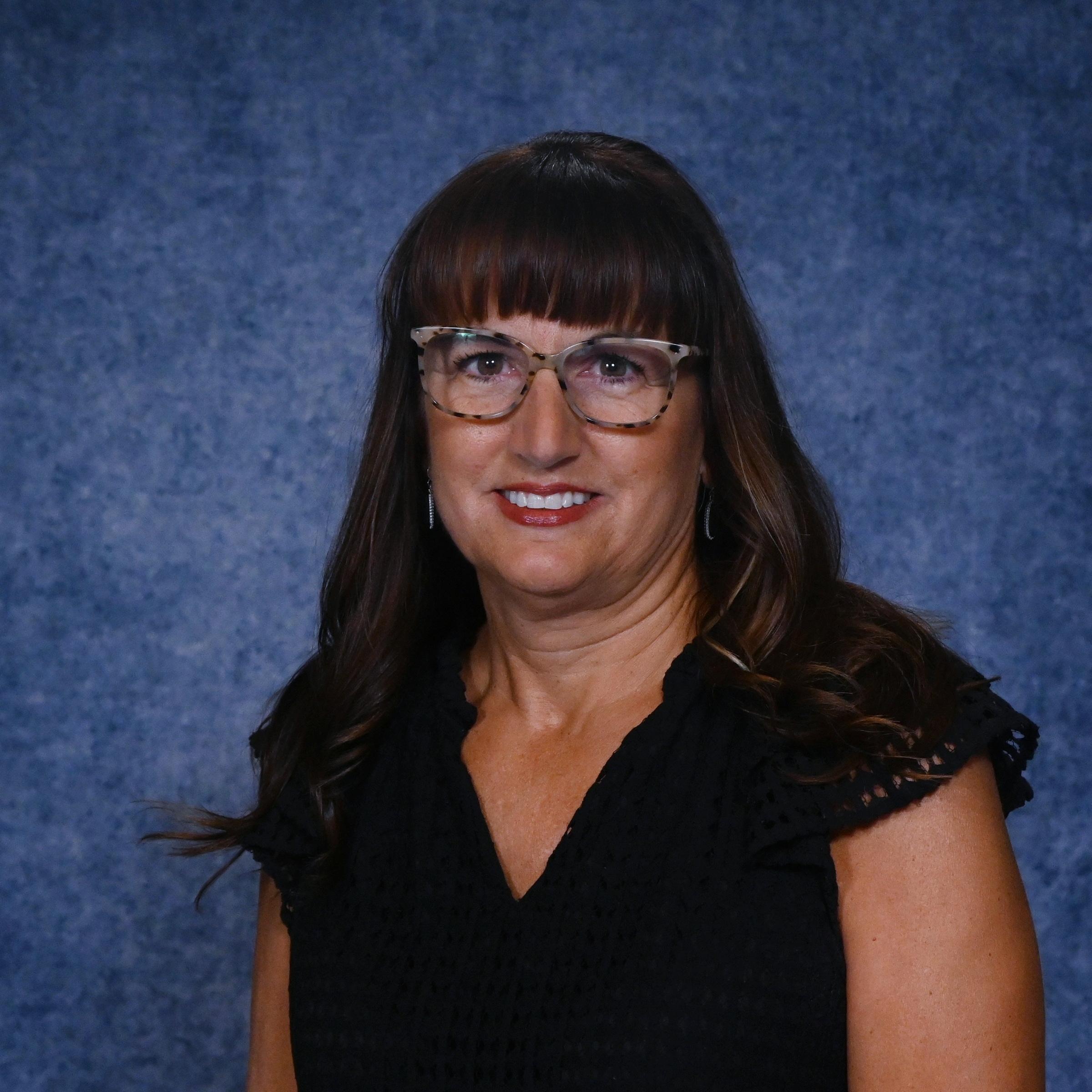JulieCunningham's Profile Photo