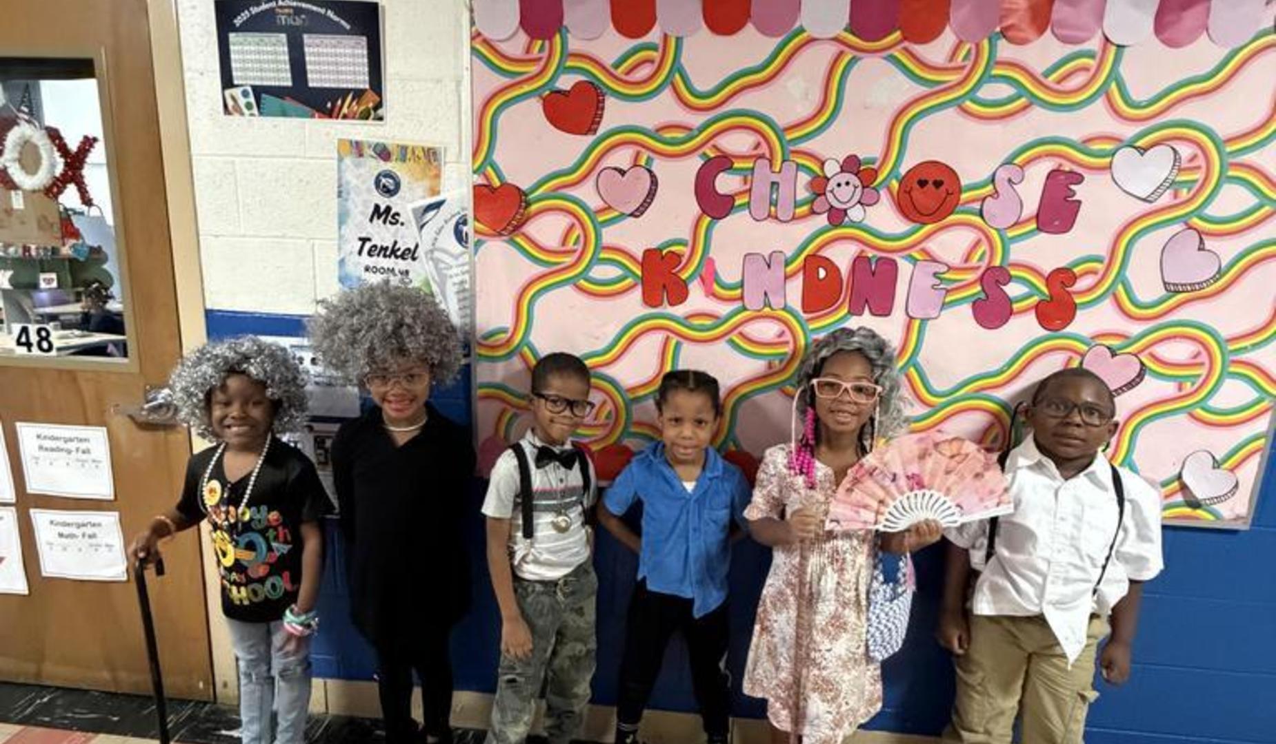 It's the 100th Day of School !