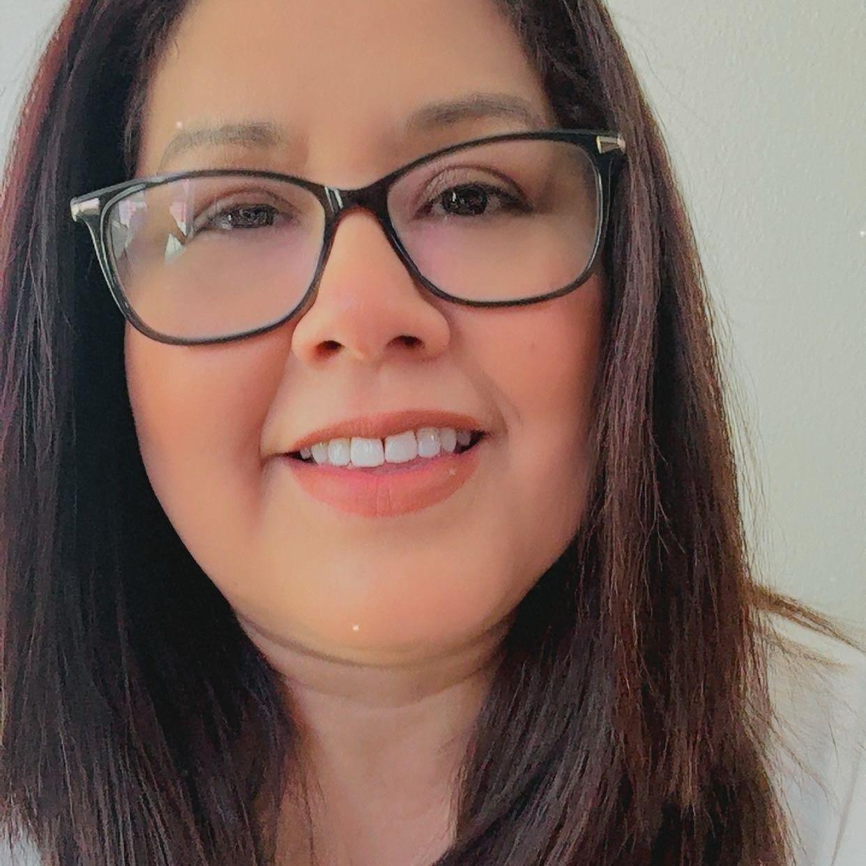 EsmereldaVelasquez's Profile Photo