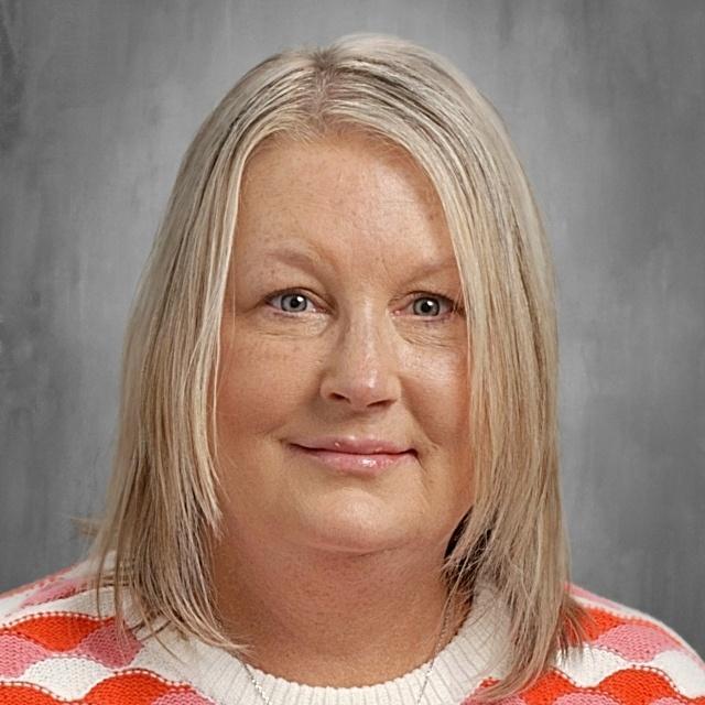 JulieStewart's Profile Photo