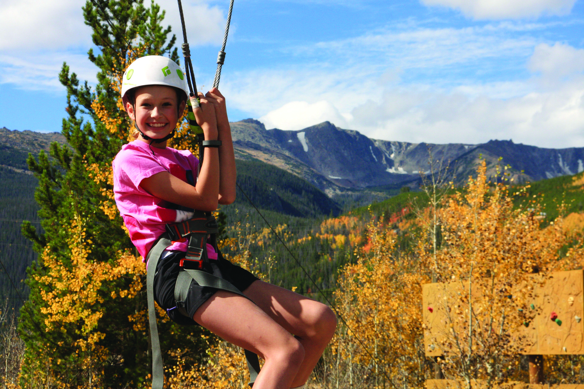 girl on rope swing at Dragon Discovery Trip