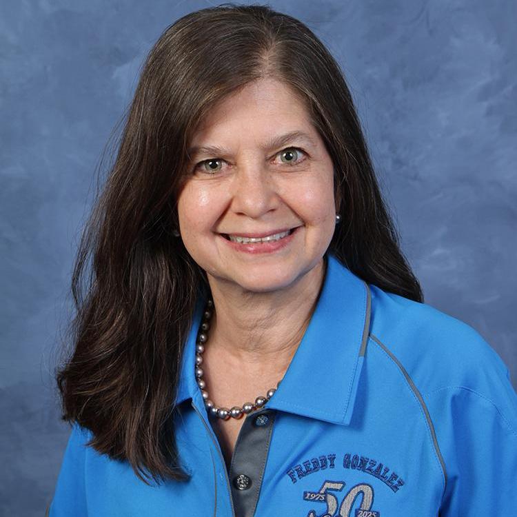 DeborahRamos's Profile Photo