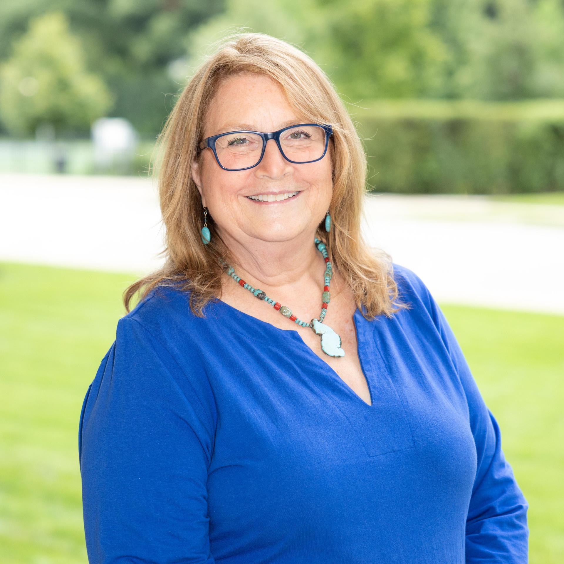 Joanne Bennett