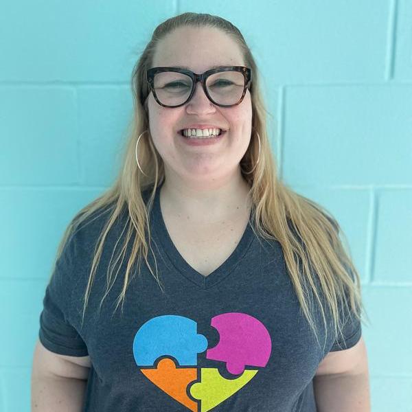 Amy Holcomb's Profile Photo