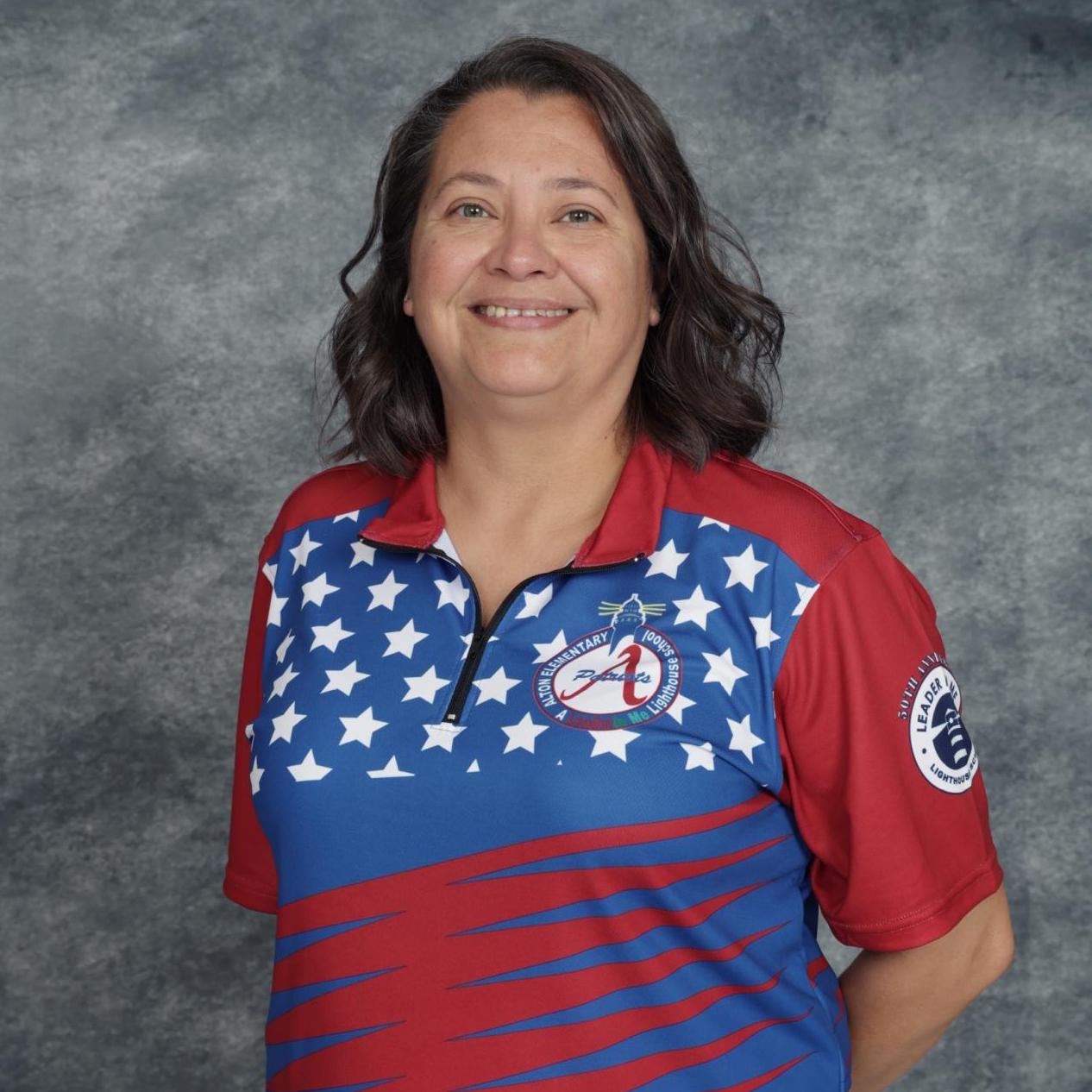 MirnaGuerrero's Profile Photo