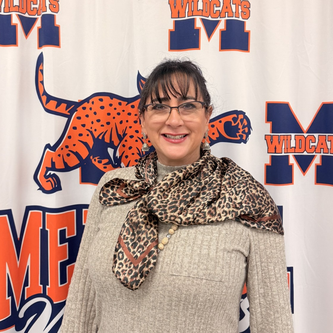 EdnaFlores's Profile Photo