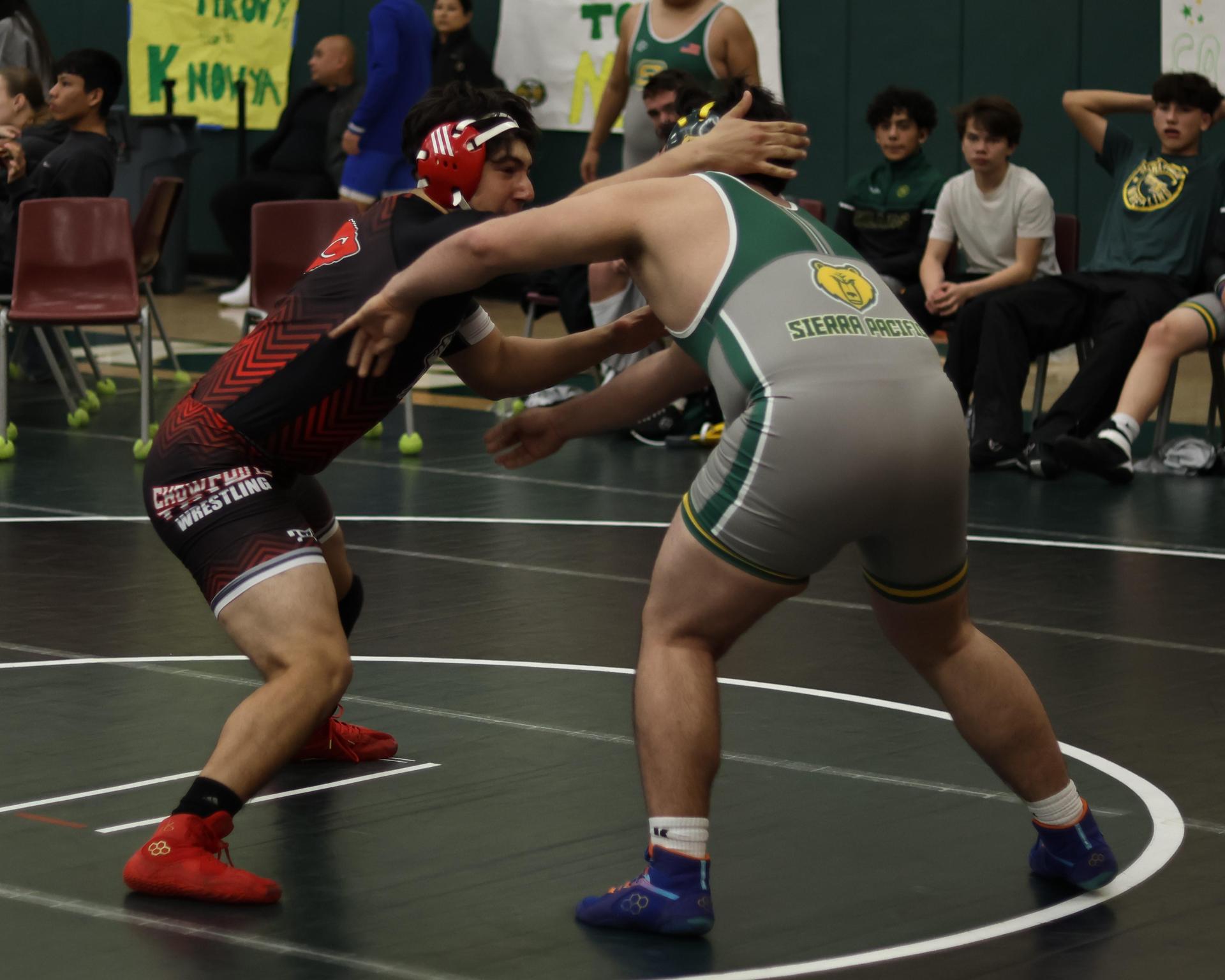 boys wrestling at liberty duals