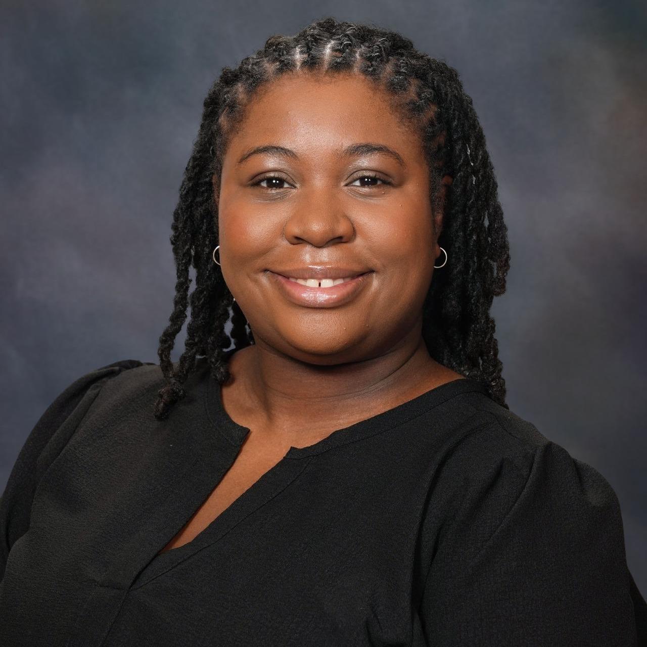 DanielleSmith's Profile Photo
