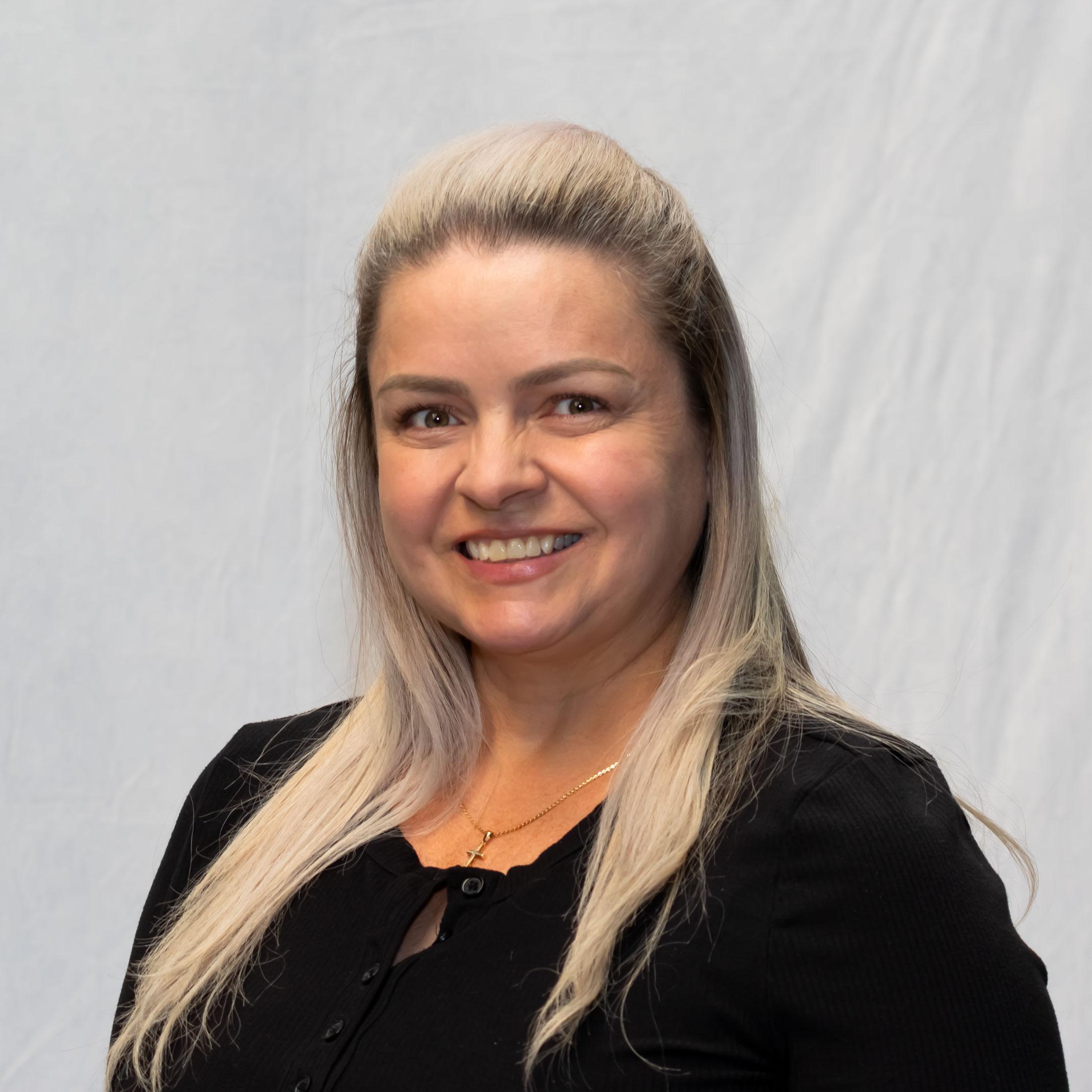 AdelitaPerez's Profile Photo