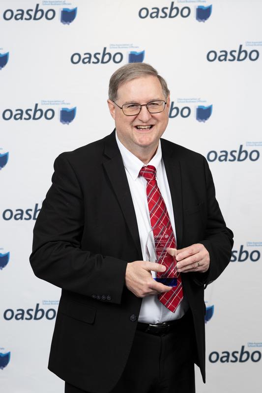George Grice receives OASBO award.
