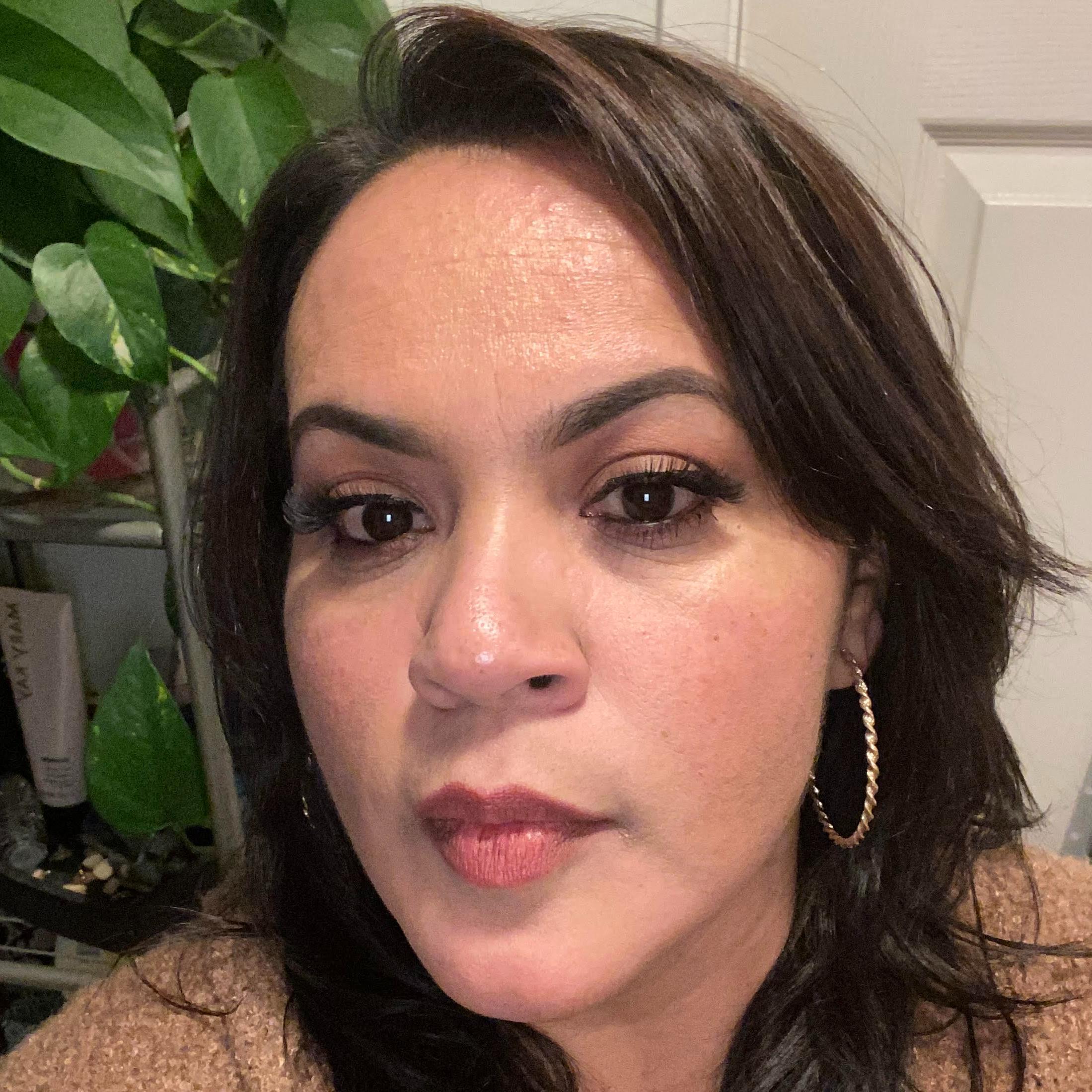 RosalvaMontoya's Profile Photo