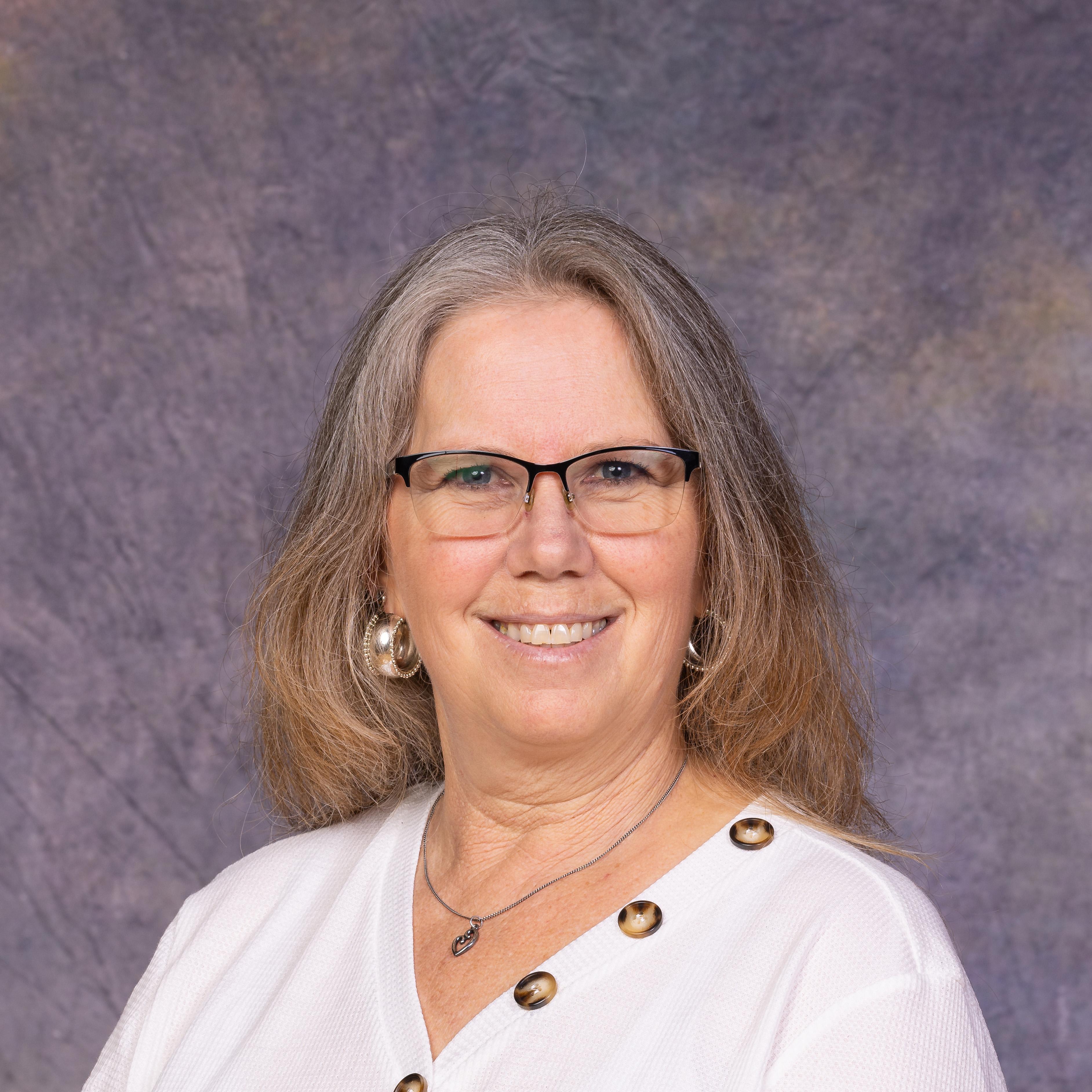 WendyBellows's Profile Photo
