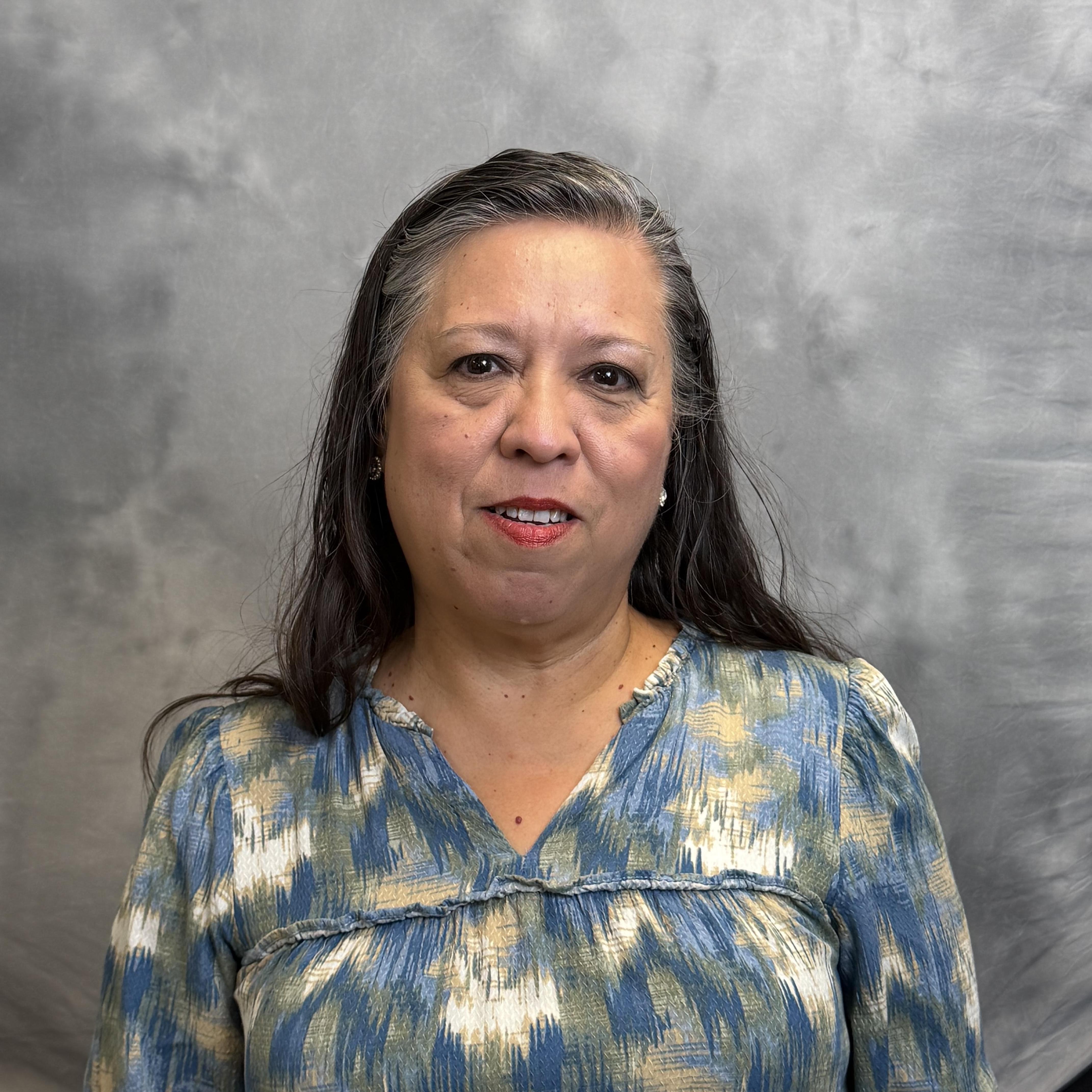 ElviraSalinas's Profile Photo