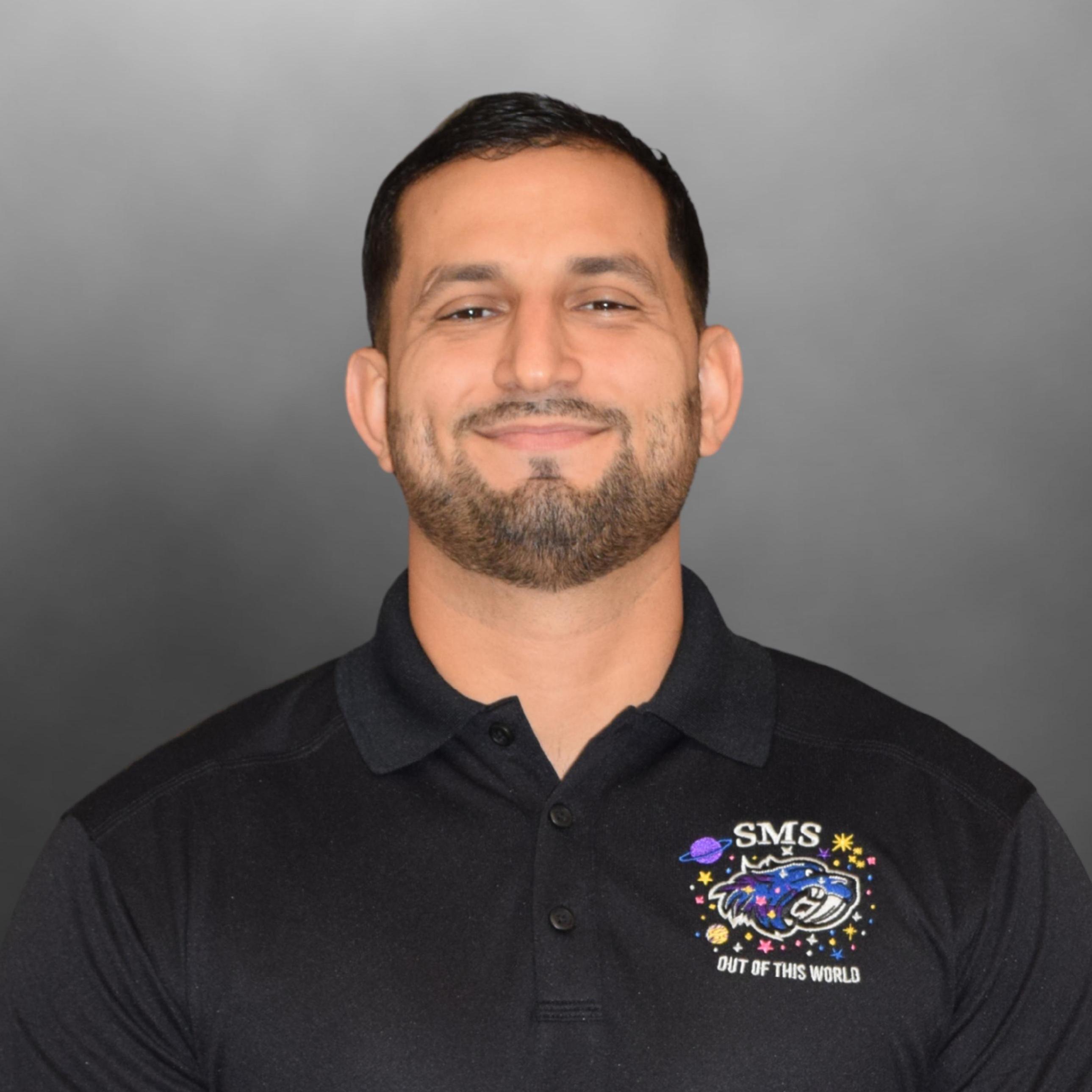 ROLANDODIAZ's Profile Photo