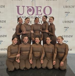Dance Co. state festival group photo